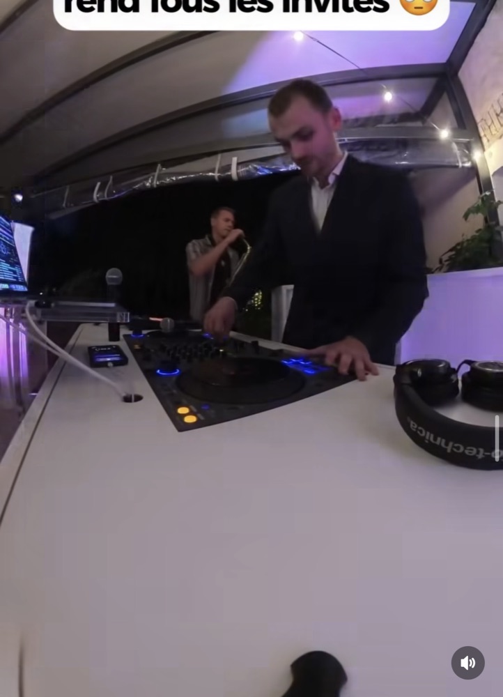 How to rock a wedding?